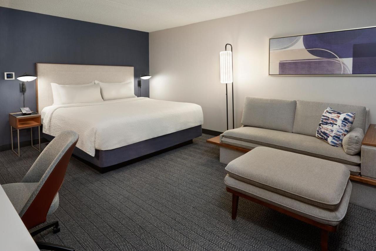 Courtyard By Marriott Toronto Mississauga/Meadowvale Hotel Exterior foto